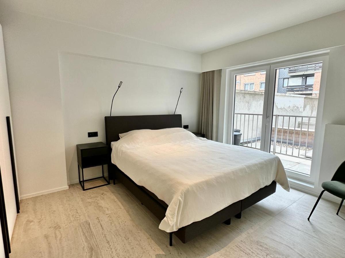 St James - Park View - High End Appartement ออสเทนด์ ภายนอก รูปภาพ